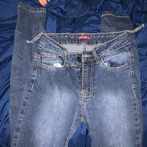 Skinny jeans